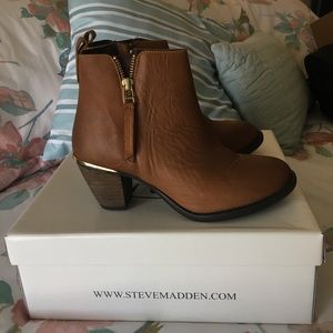 Steve Madden booties